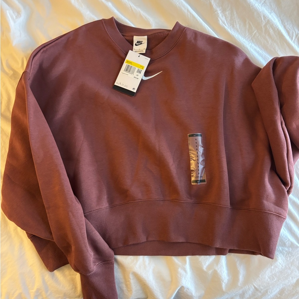 Nike Phoenix Cropped Crew in Mauve